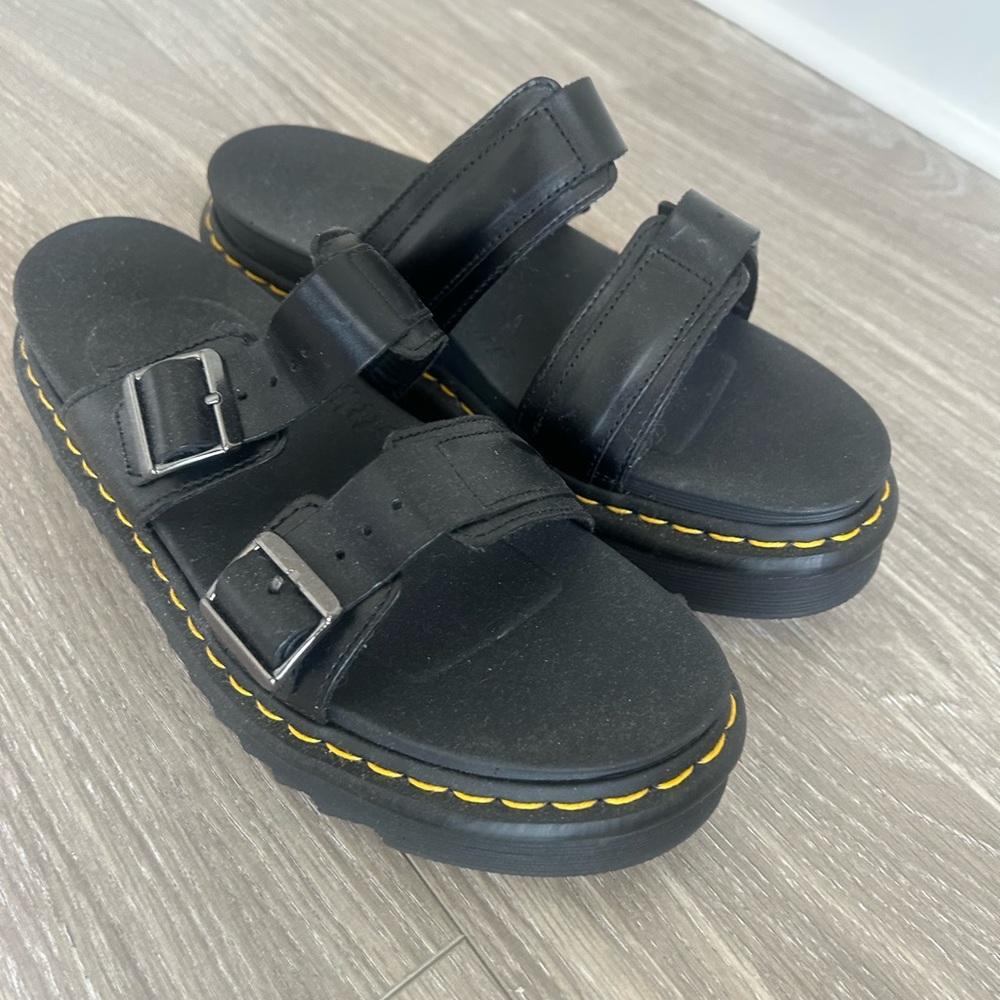 Dr Martens Myles platform sandals US size 9/EU 40